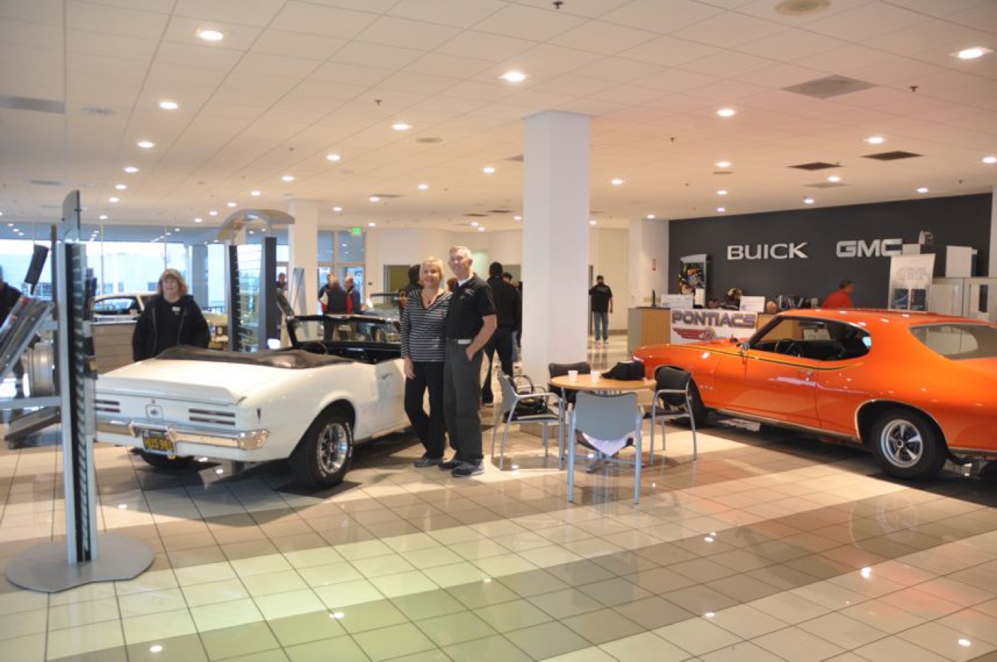 Pontiac lineup fills the dealership floor
